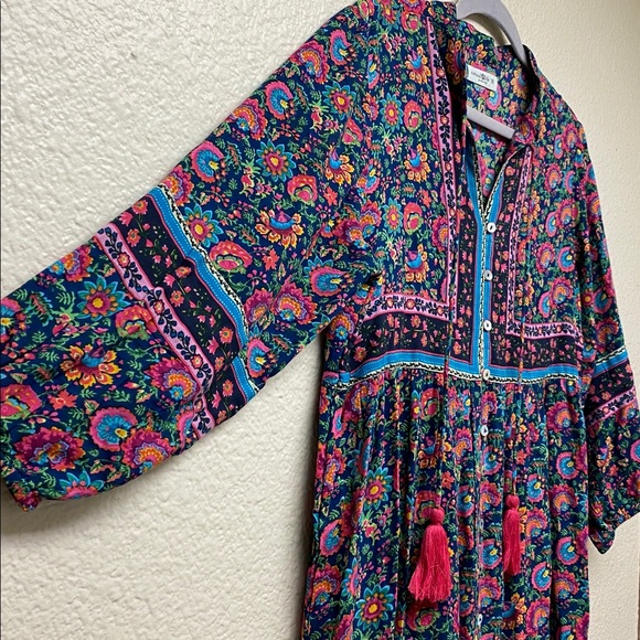 Natural Life Pheobe Floral Maxi Dress Boho
Bohemian Tassel Prairie 3/4 Sleeve - Picture 7 of 13